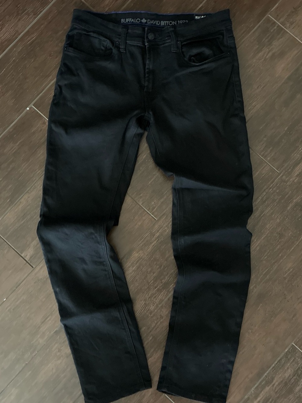 Like New Buffalo David Bitton Men's Black Flex Fit Pants. Men’s 32”x32”